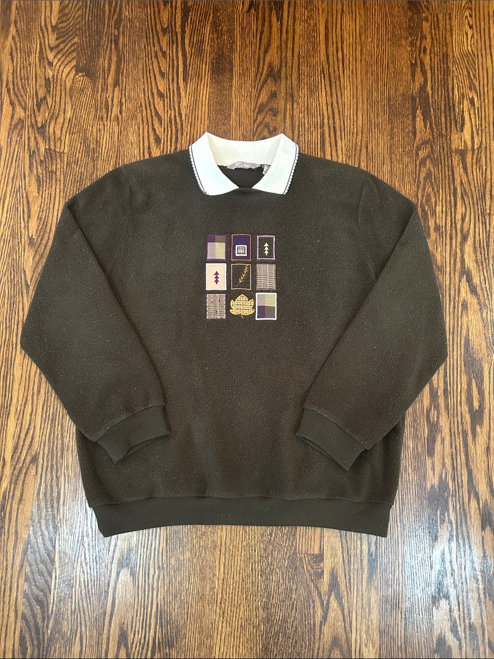 Vintage Y2K Fleece Embroidered Sweatshirt